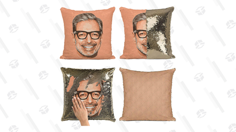 Illustration for article titled Buy the Nerd In Your Life One of These Geeky Valentine's Day Gifts